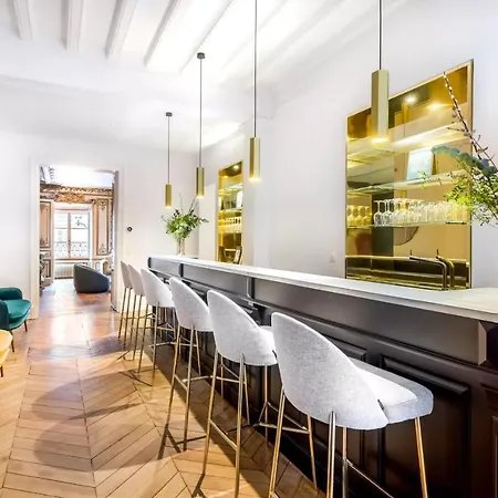 Apartment Luxury With Eiffel Tower View And Sauna *